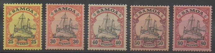 Timbres des îles Samoa de 1900 représentant les yachts impériaux