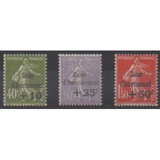 Acheter cette série de timbres de France de l'année 1931 (No 275/277).