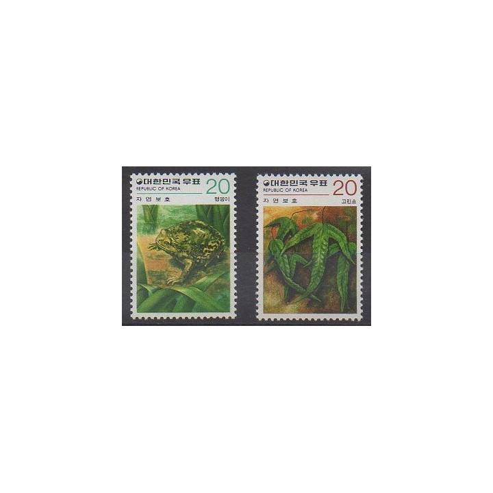 Buy this set of stamps of South Korea of the year 1979 (Nb 1045/1046).