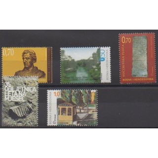 Acheter cette série de timbres deBosnie-Herzégovine Herceg-Bosnie de l'année 2004 (No 107/111).