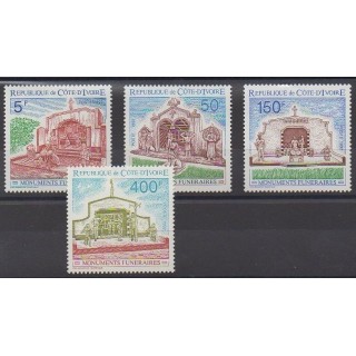 Buy this set of stamps of Ivory Coast of the year 1992 (Nb 897/900).