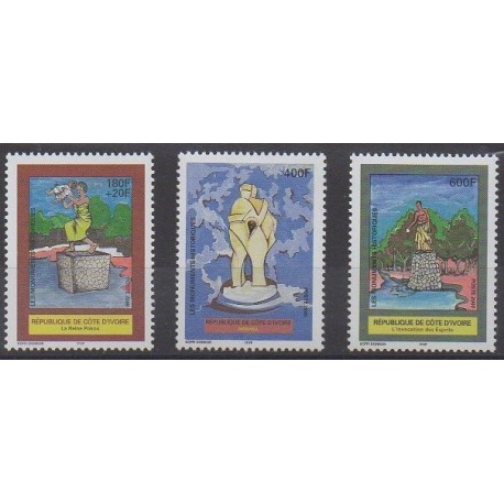 Côte d'Ivoire - 2000 - No 1070/1072 - Monuments