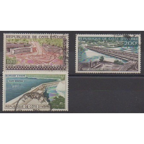 Côte d'Ivoire - 1959 - No PA18/PA20 - Ponts - Monuments - Oblitérés