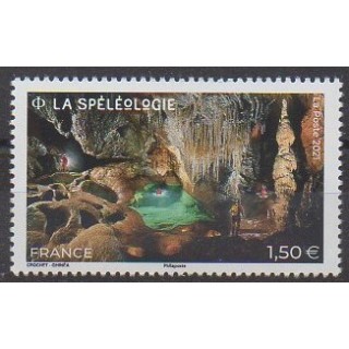 Buy this stamp of France of the year 2021 (La spéléologie).
