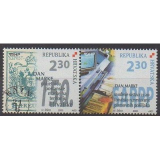 Buy this set of stamps of Croatia of the year 2000 (Nb 518/519).
