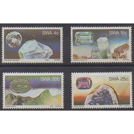 South-West Africa - 1979 - Nb 419/422 - Minerals - Gems