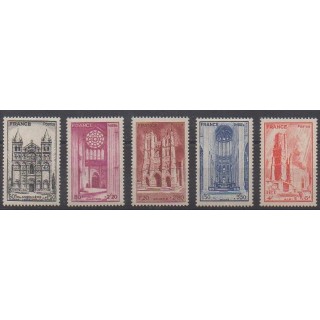 Acheter cette série de timbres de France de l'année 1944 (No 663/667).
