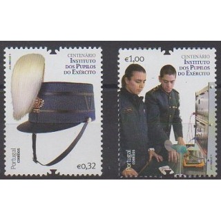 Acheter cette série de timbres du Portugal de l'année 2011 (No 3607/3608).