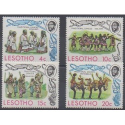 Lesotho - 1975 - Nb 293/296 - Folklore