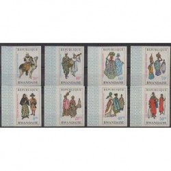 Rwanda - 1968 - No 269/276ND - Costumes