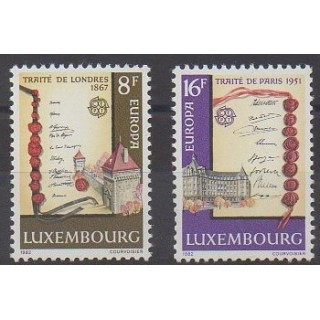 Buy this set of stamps of Luxembourg of the year 1982 (Nb 1002/1003).