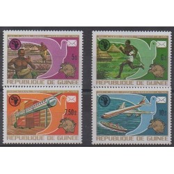 Guinée - 1974 - No 529/532 - Service postal