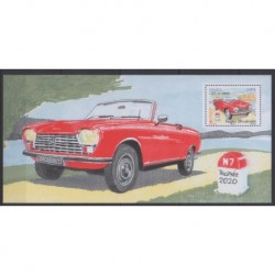 France - Bloc souvenir - 2021 - No BS186 - Voitures - Peugeot 204 cabriolet