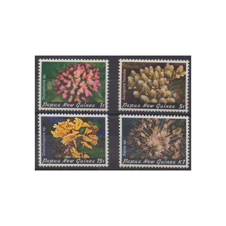 Acheter cette série de timbres de Papouasie-Nouvelle-Guinée de l'année 1982 (No 438/441).
