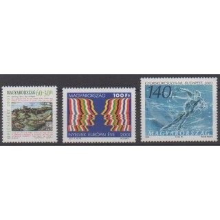Acheter cette série de timbres de Hongrie de l'année 2001 (No 3763/3765).