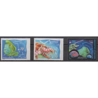 Acheter cette série de timbres de Nouvelle-Calédonie de l'année 2000 (No 815/817).