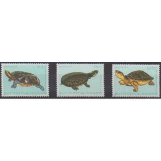 Acheter ces timbres de Surinam de l'année 1982 (No PA91/PA93).