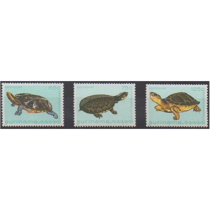 Acheter ces timbres de Surinam de l'année 1982 (No PA91/PA93).