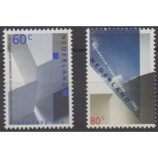 Acheter cette série de timbres des Pays-Bas de l'année 1992 (No 1403/1404).