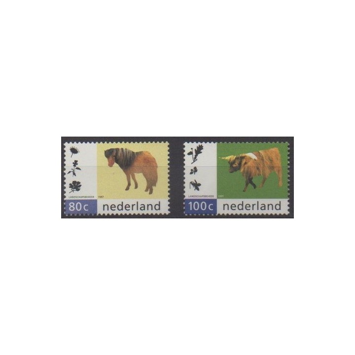 Buy this set of stamps of Netherlands of the year 1997 (Nb 1581/1582).