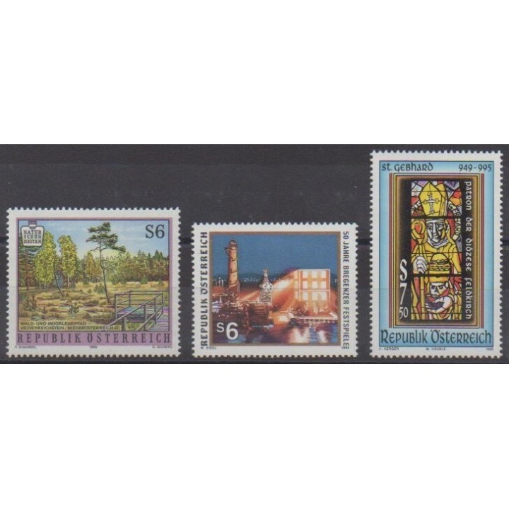 Acheter cette série de timbres d'Autriche de l'année 1995 (No 1988/1990).