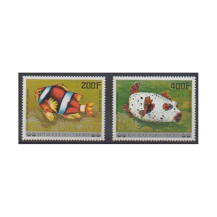 Acheter ces timbres des Comores de l'année 1977 (No PA128/PA129).