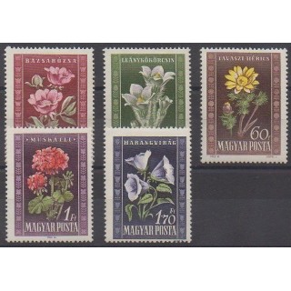 Acheter cette série de timbres de Hongrie de l'année 1950 (No 963/967). - Neuf avec charnière