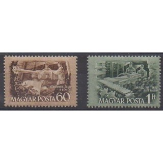 Buy this set of stamps of Hungary of the year 1952 (Nb 1052/1053). - Mint hinged