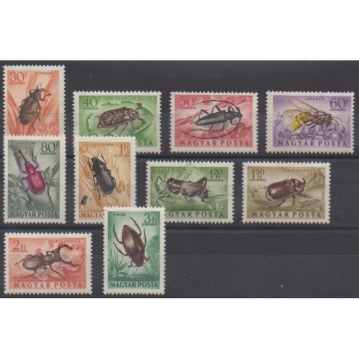 Acheter ces timbres de Hongrie de l'année 1954 (No PA160/PA169). - Neuf avec charnière