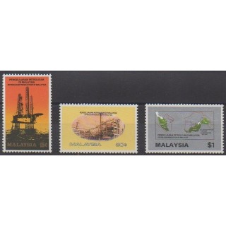 Acheter cette série de timbres de Malaisie de l'année 1985 (No 324/326).
