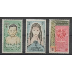 Laos - 1962 - No 79/81 - santé ou croix-rouge