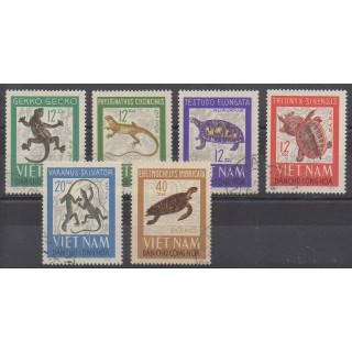 Acheter cette série de timbres du Vietnam du nord de l'année 1966 (No 488/493). - Oblitéré