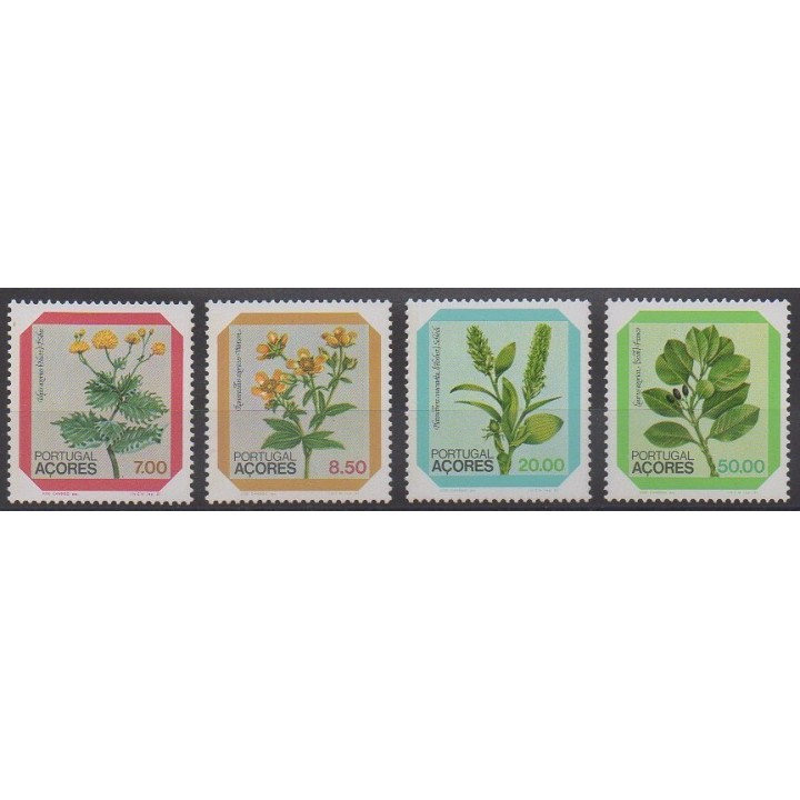 Acheter cette série de timbres du Portugal (Açores) de l'année 1981 (No 334/337).