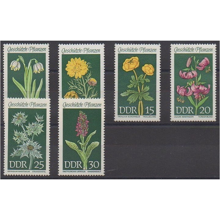 Acheter cette série de timbres d'Allemagne orientale (RDA) de l'année 1969 (No 1152/1157).