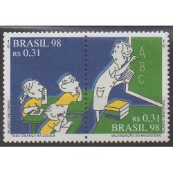 Brésil - 1998 - No 2383/2384 - Enfance
