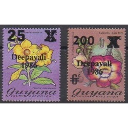 Guyana - 1986 - Nb 1436/1437 - Flowers