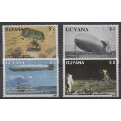 Guyana - 1989 - Nb 2081/2084 - Hot-air balloons - Airships - Used