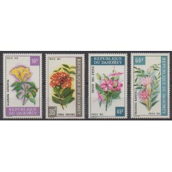 Dahomey - 1975 - Nb 360/363 - Flowers