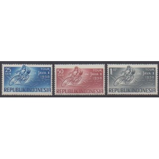 Acheter cette série de timbres d'Indonésie de l'année 1958 (No 175/177).