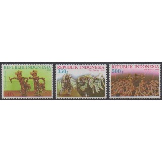 Acheter cette série de timbres d'Indonésie de l'année 1986 (No 1093/1095).