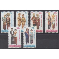 Indonésie - 1988 - No 1156/1161 - Costumes