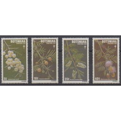 Botswana - 1980 - No 410/413 - Fleurs - Arbres - Noël