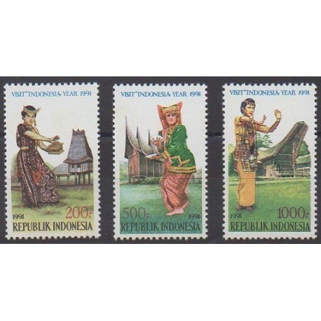 Indonésie - 1991 - No 1244/1246 - Tourisme - Costumes