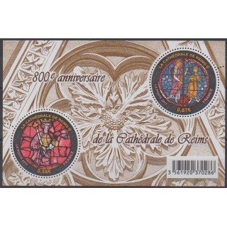 Buy this set of stamps of France of the year 2011 (Nb 4549/4550).