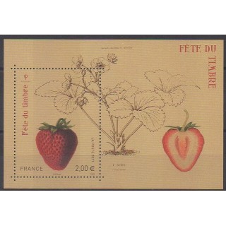 Buy this stamp of France of the year 2011 (Nb 4535).