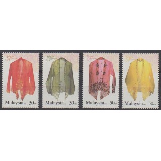 Acheter cette série de timbres de Malaisie de l'année 2002 (No 954/957).