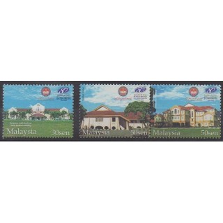 Acheter cette série de timbres de Malaisie de l'année 2002 (No 958/960).