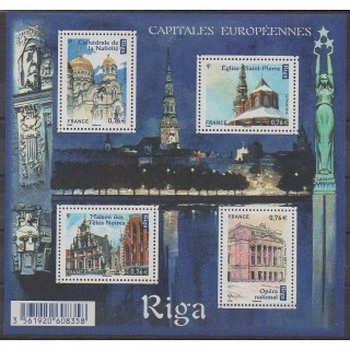 Buy this set of stamps of France of the year 2015 (Nb 4938/4941).