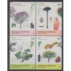 Argentina - 2015 - Nb 3072/3075 - Trees - Health or Red cross