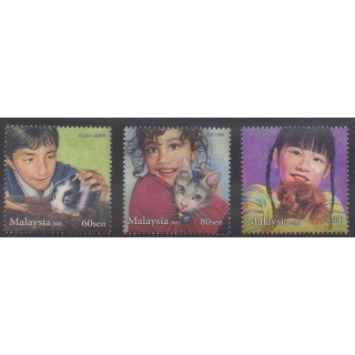 Buy this set of stamps of Malaysia of the year 2011 (Nb 1484/1486).